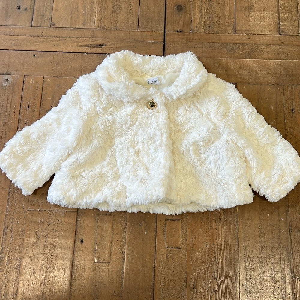 Jamie and jack white faux fur jacket